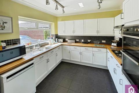 undefined, Long Lane, Saughall, Chester, Cheshire, CH1