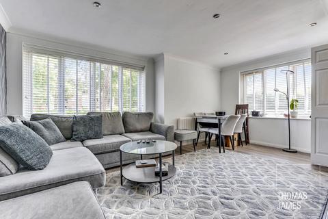 undefined, Woodridge Close, Enfield, EN2