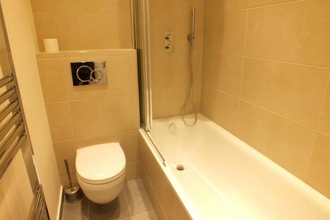 2 bedroom flat to rent, Fleet Road, Hampstead, NW3