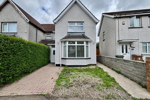 2 bedroom semi-detached house to rent, Craiglas Crescent, Cefn Fforest, NP12