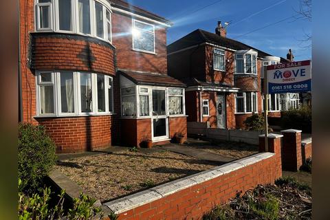 Broadway, Chadderton OL9