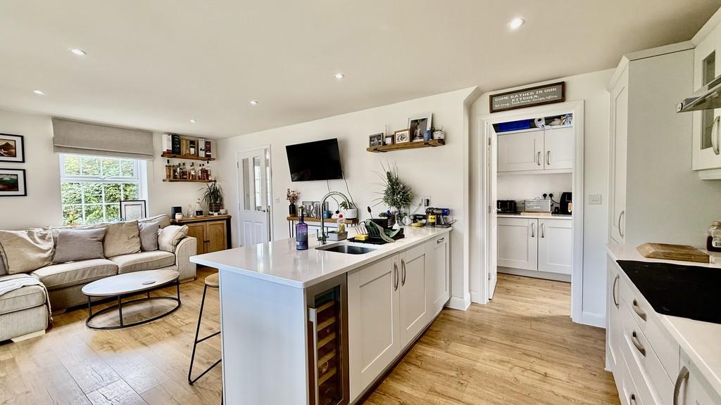 Kitchen/family room