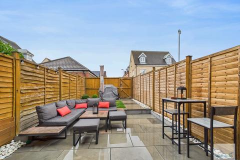 3 bedroom townhouse for sale, Dexters Grove, Hucknall