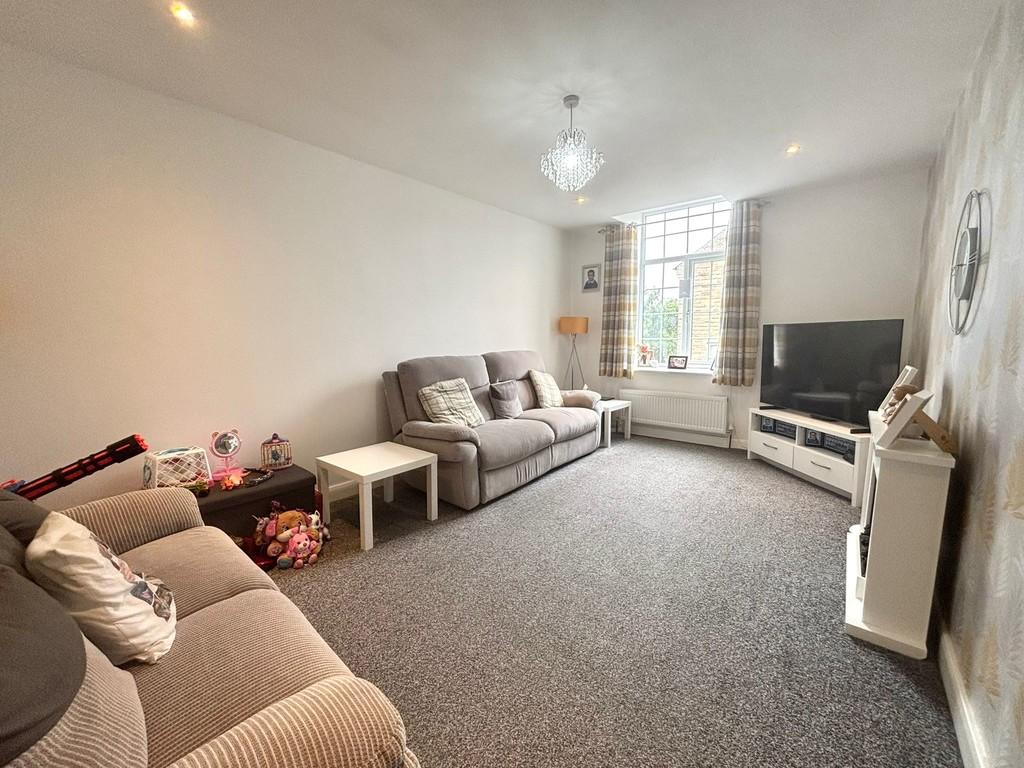 Living room 3