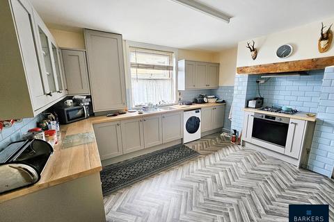 undefined, Bradford Road, East Bierley