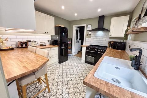 5 Bryn Road, Tondu, Bridgend, CF32 9EB