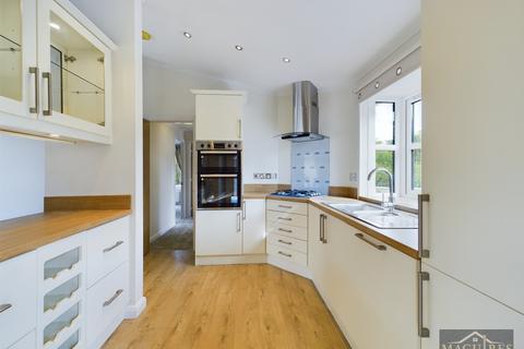 2 bedroom apartment for sale, 27 Tavern Park, 42x20 Stately Woburn Tavern Park, Welshpool SY21