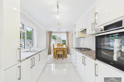 2 bedroom park home for sale, 91a Two Bed Stately Albion Goodwood  Tavern Park, Welshpool SY21