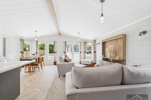 undefined, 10 Pendine Grovelands Park, St Clears SA33
