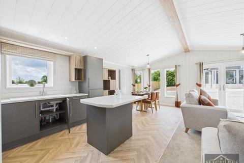 undefined, 10 Pendine Grovelands Park, St Clears SA33