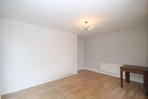 2 bedroom property for sale, Rosebank Road, London