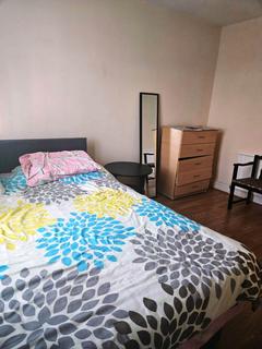 undefined, Rose Glen, Romford RM7