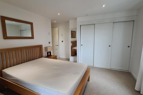 2 bedroom apartment to rent, The Hawkins Tower, Ocean Village