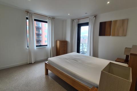 2 bedroom apartment to rent, The Hawkins Tower, Ocean Village