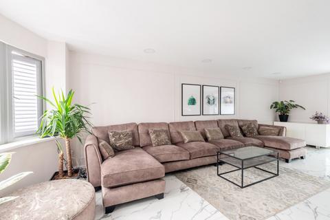5 bedroom semi-detached house for sale, Wagon Lane, West Midlands B92