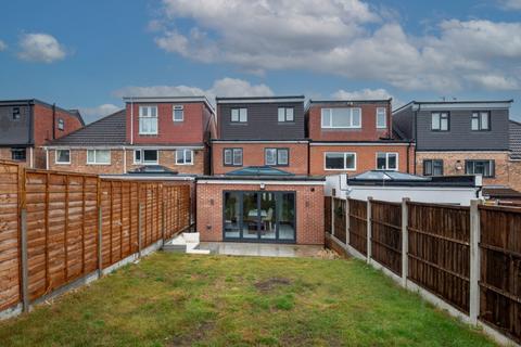 5 bedroom semi-detached house for sale, Wagon Lane, West Midlands B92