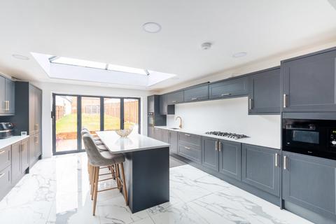 Wagon Lane, West Midlands B92