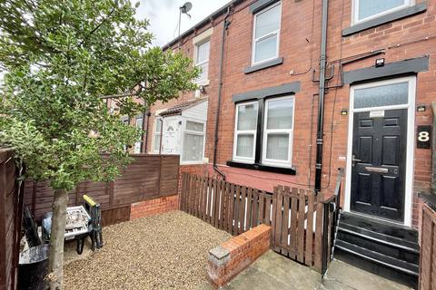 1 bedroom terraced house to rent, Colwyn Mount, Leeds LS11