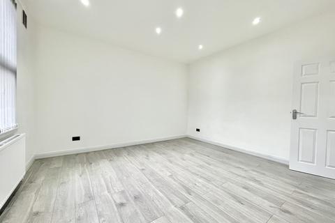 1 bedroom terraced house to rent, Colwyn Mount, Leeds LS11