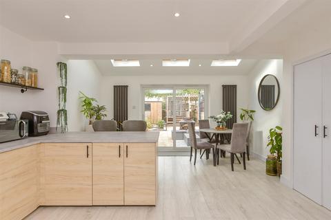 3 bedroom terraced house for sale, St. David's Road, Ramsgate, Kent