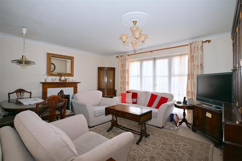 2 bedroom terraced house for sale, Lushington Lane, West of Town Centre, Eastbourne