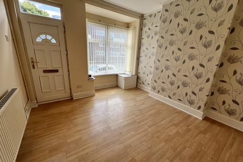 2 bedroom terraced house to rent, Thimblemill Road, Smethwick B67