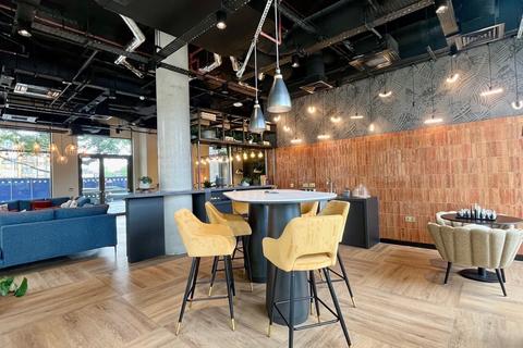 Studio to rent, Ruby Street
