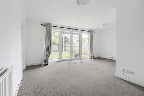 Albany Bartons Close, Balsham, Cambridge, CB21 4EA