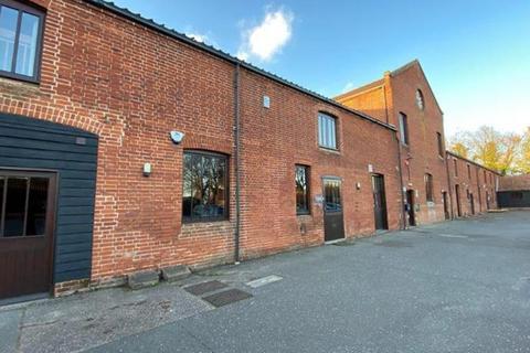 Industrial unit to rent, The Street Nacton IP10 0EU
