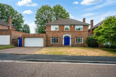The Maples, Banstead
