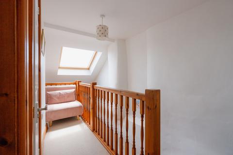 Higher Primrose Cottage Castle Street, Winkleigh, EX19 8HU