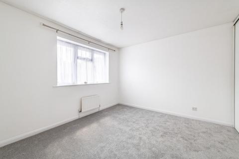 17 Evans Close, Greenhithe, DA9 9PG