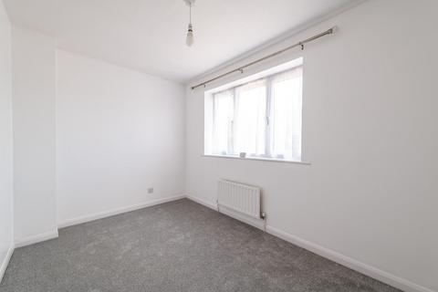 17 Evans Close, Greenhithe, DA9 9PG