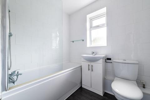 17 Evans Close, Greenhithe, DA9 9PG