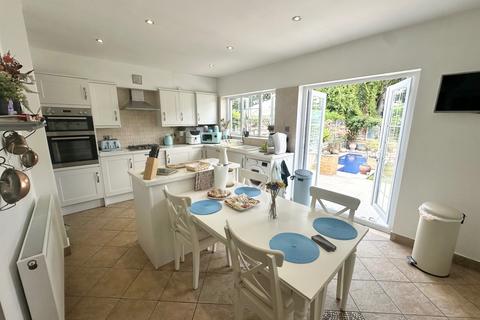 House share to rent, London N17