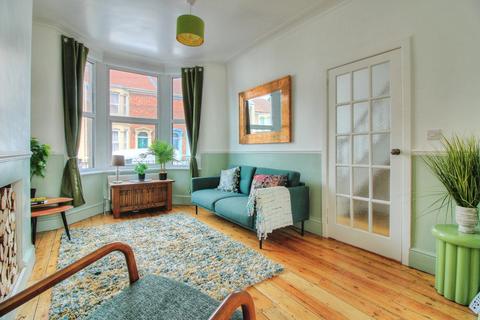 2 bedroom terraced house for sale, York Road, Bristol, BS5