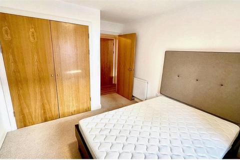 1 bedroom flat to rent, Deanery Road, Bristol BS1