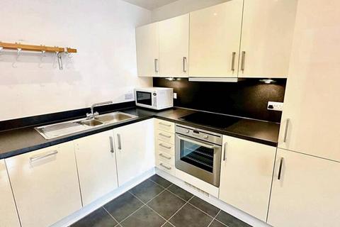 1 bedroom flat to rent, Deanery Road, Bristol BS1