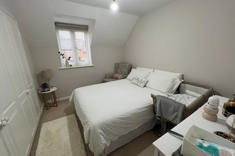 2 bedroom coach house to rent, Capella Crescent, Swindon SN25