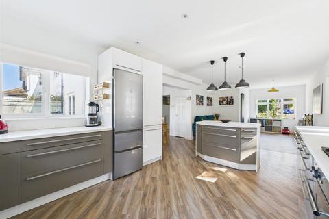 62 Beaumont Road, Purley, CR8 2EG