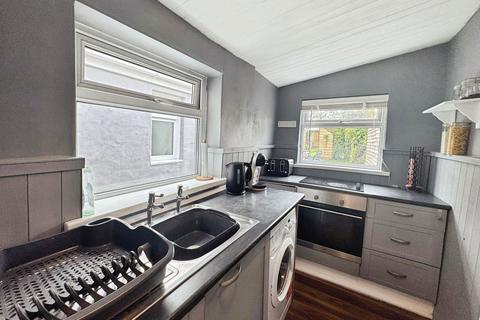 19 Down Street, Clydach, Swansea, SA6 5HA