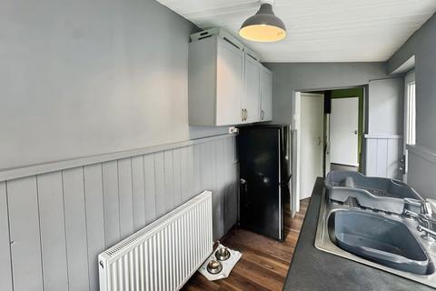 19 Down Street, Clydach, Swansea, SA6 5HA