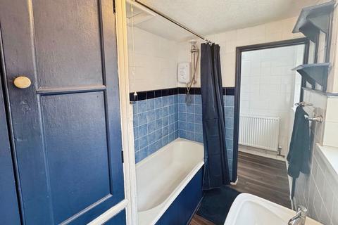 19 Down Street, Clydach, Swansea, SA6 5HA