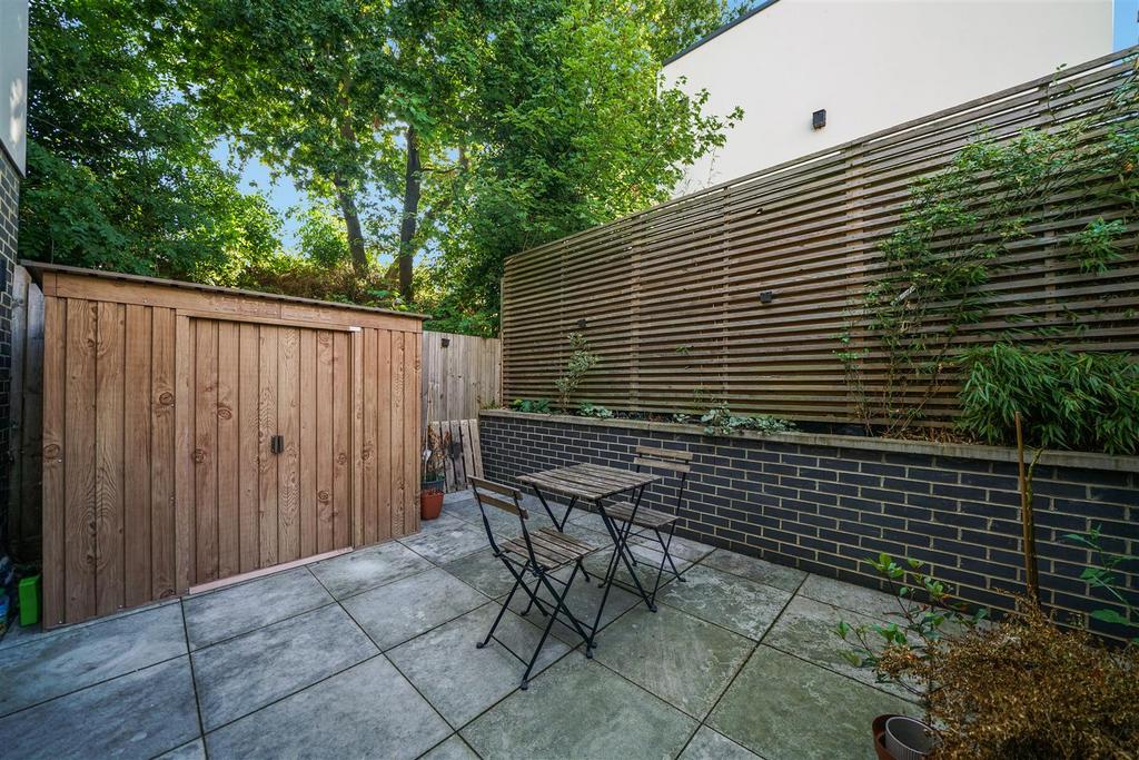 3 Court Mews - PSRqbk UNp3i Sg UERDt13.jpg