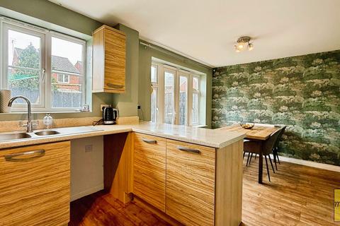 4 bedroom detached house for sale, Llys Ynysgeinon, Swansea, SA9 2BJ