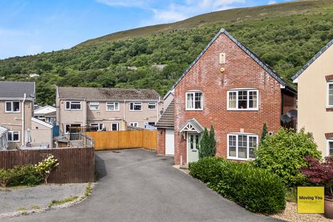 22 Graig Y Fforest, Godrergraig, Swansea, SA9 2DP