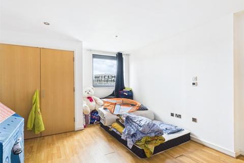 2 bedroom apartment for sale, Neptune Marina, 1 Coprolite St, Ipswich, Suffolk, UK, IP3