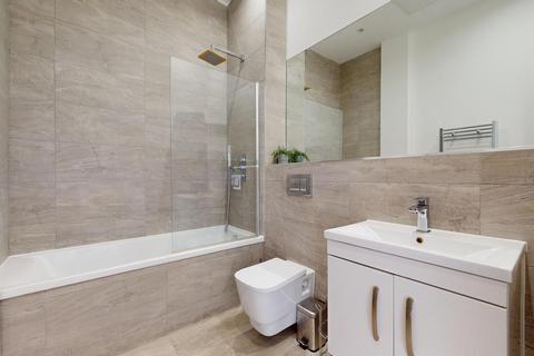 1 bedroom ground floor flat to rent, Riverbank Way