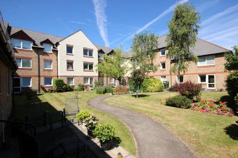 undefined, Kathleen Godfree Court, Wimbledon SW19