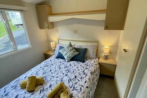 2 bedroom static caravan for sale, Willerby Richmond Amroth Castle Coastal Park, Narberth SA67